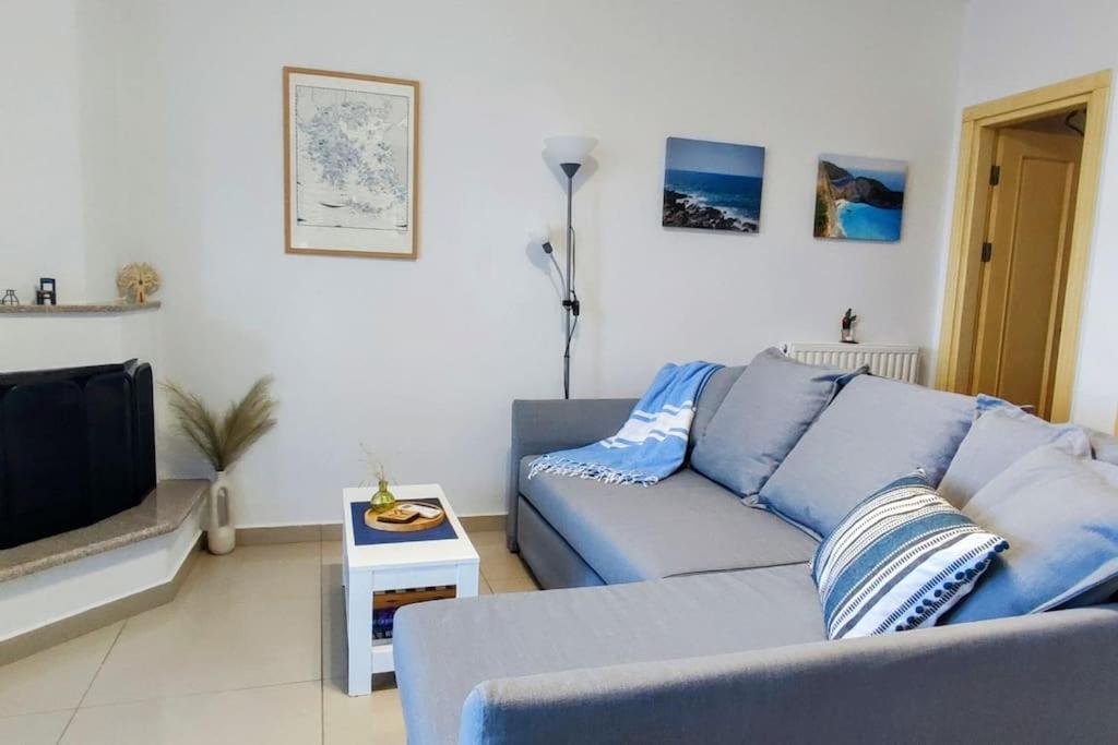 Simply Meraki Gytheian Apt With Panoramic Sea View Gythio Exteriér fotografie